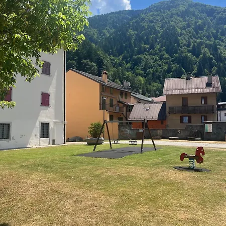 Il Riccio アパート ポンテッバ